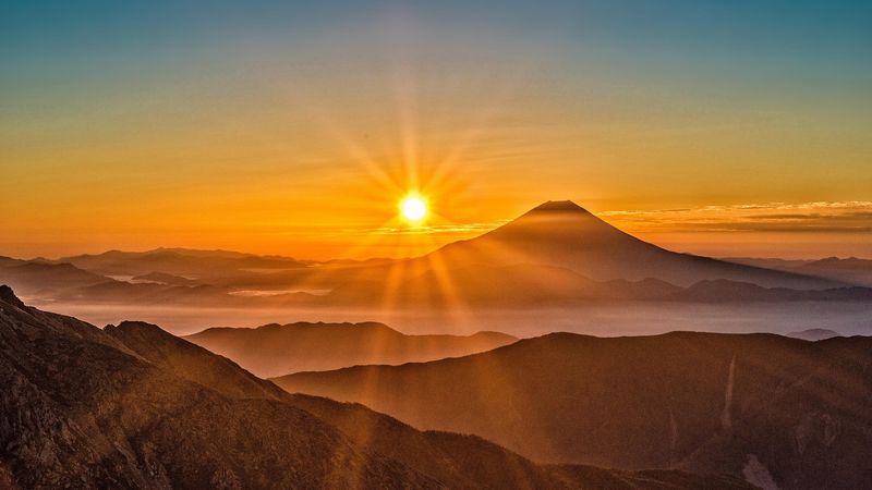 Какое Евангелие привело Еноха к с