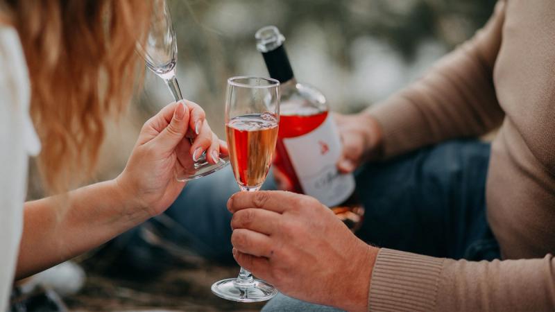 Как относиться к христианам, к