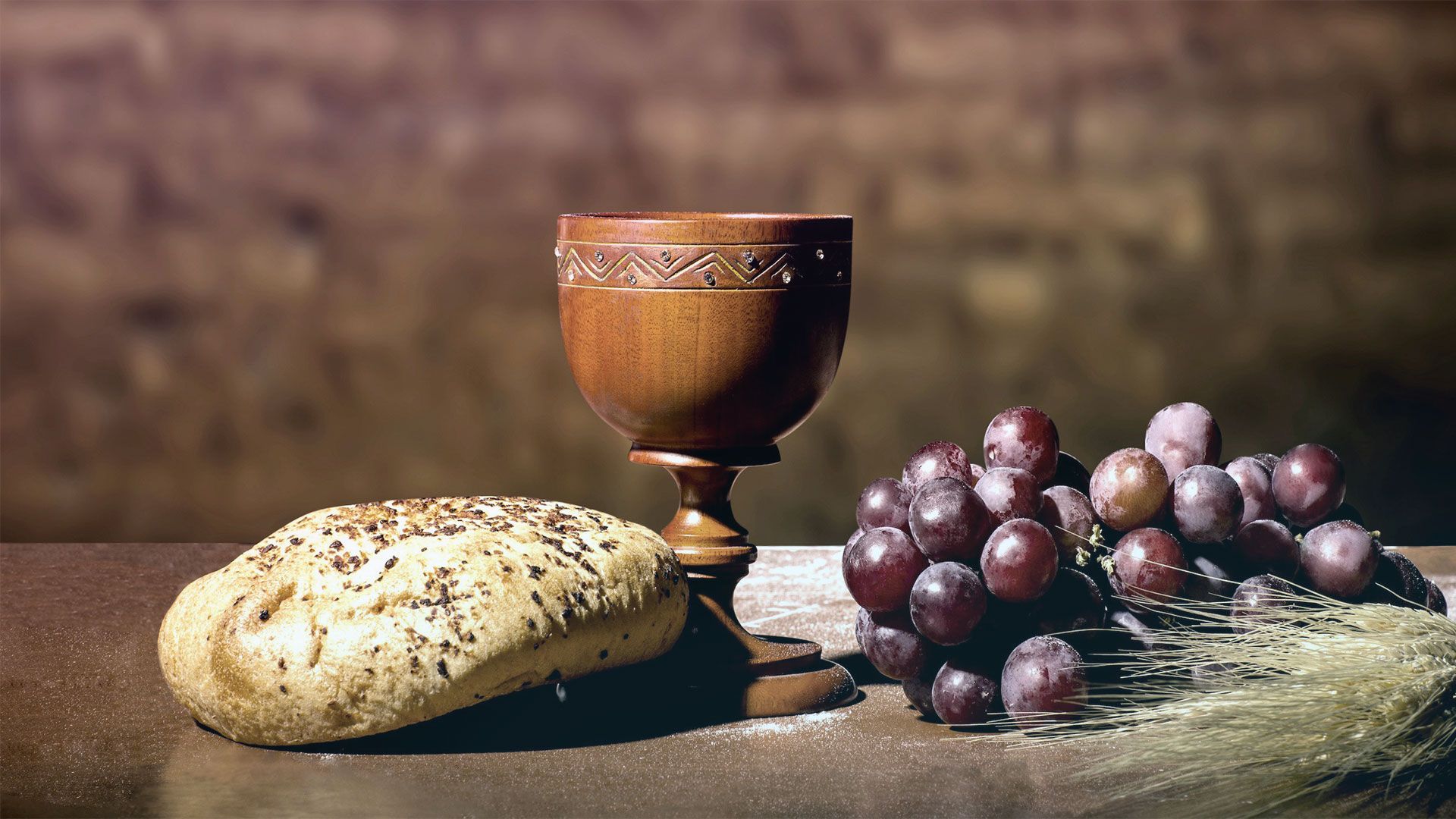 Promotional image for Хлеб и вино — символы или кровь и плоть?