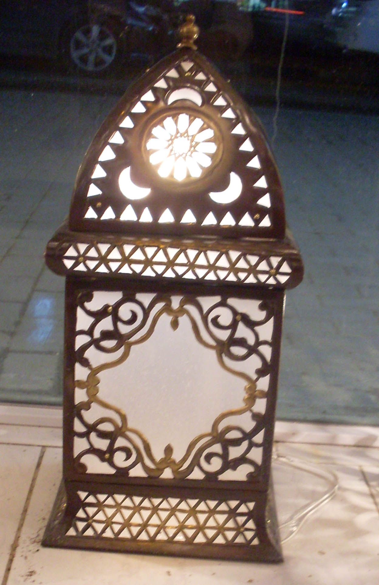Boundary & Floor Lamps