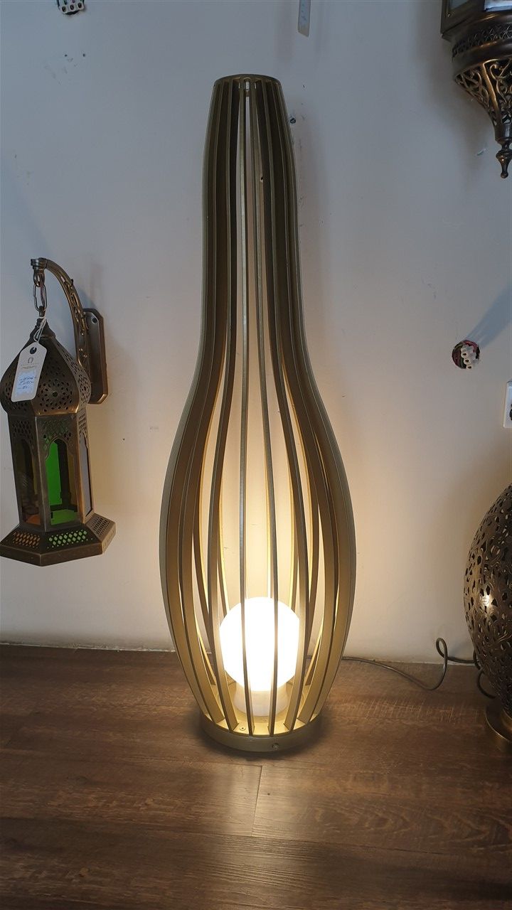 Boundary & Floor Lamps