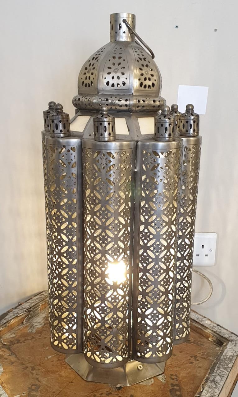 Boundary & Floor Lamps