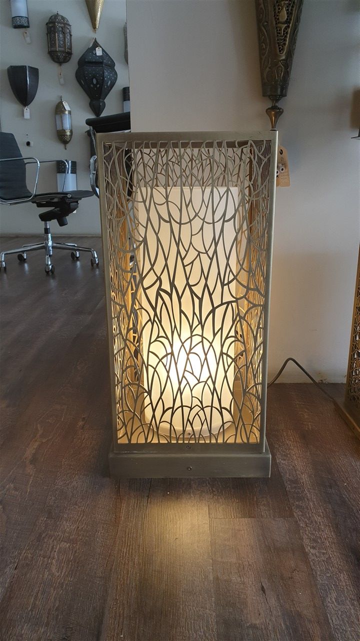 Boundary & Floor Lamps