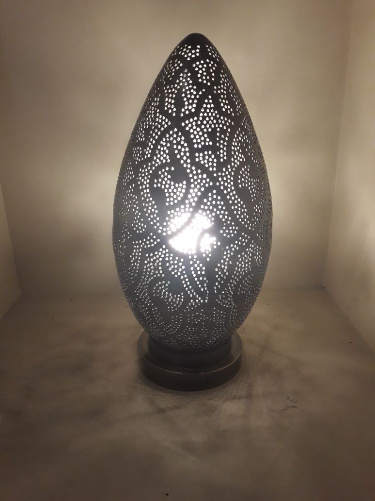 Boundary & Floor Lamps