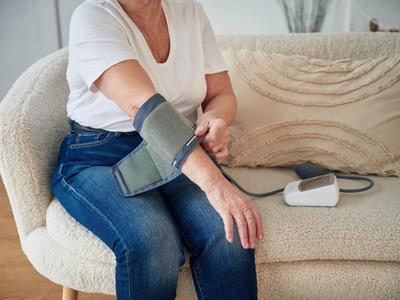 L'Hypertension : Une Maladie réservée aux vieux ? Détrompez-vous ! 🩺
