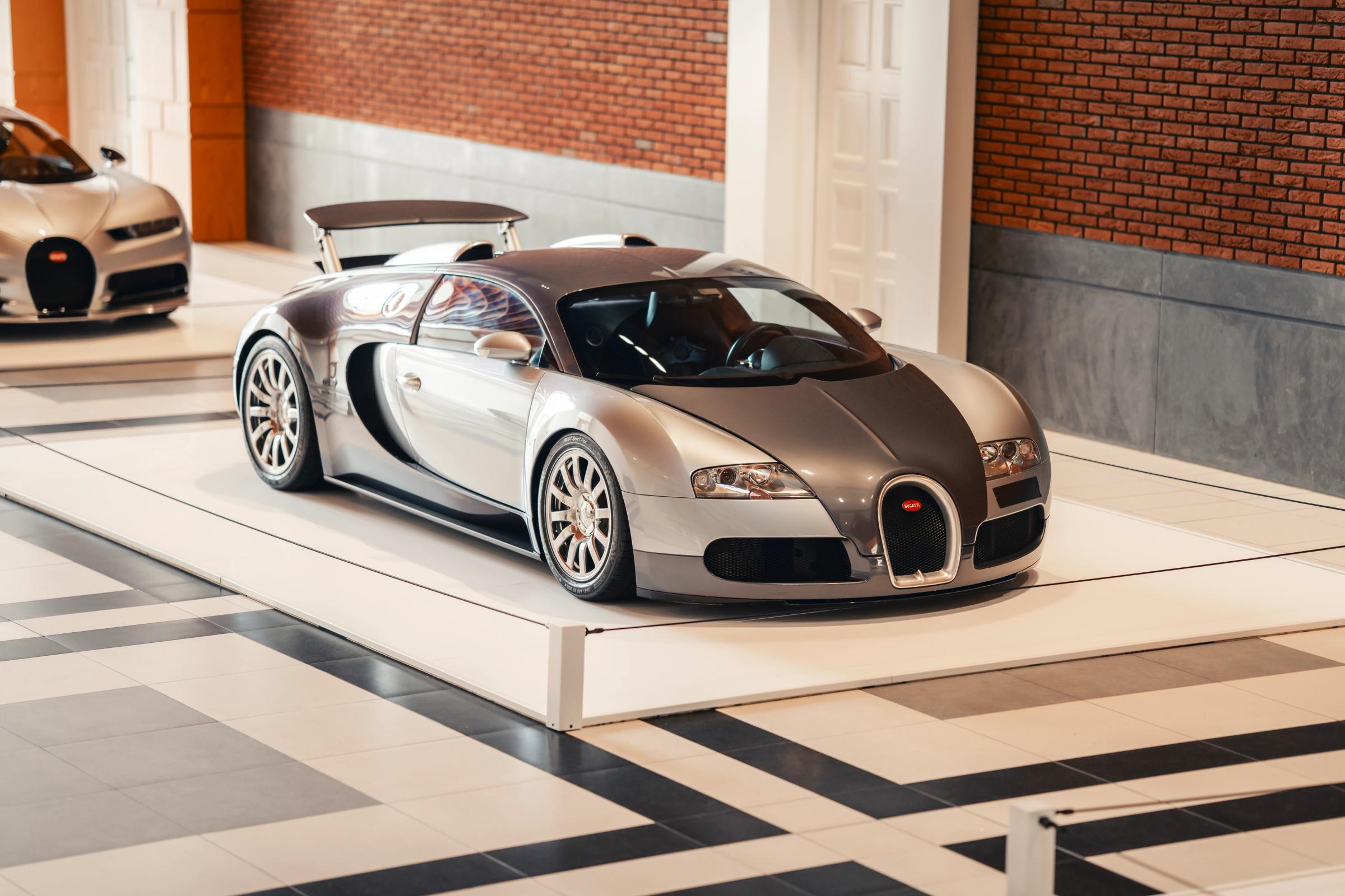 Bugatti Veyron 16.4