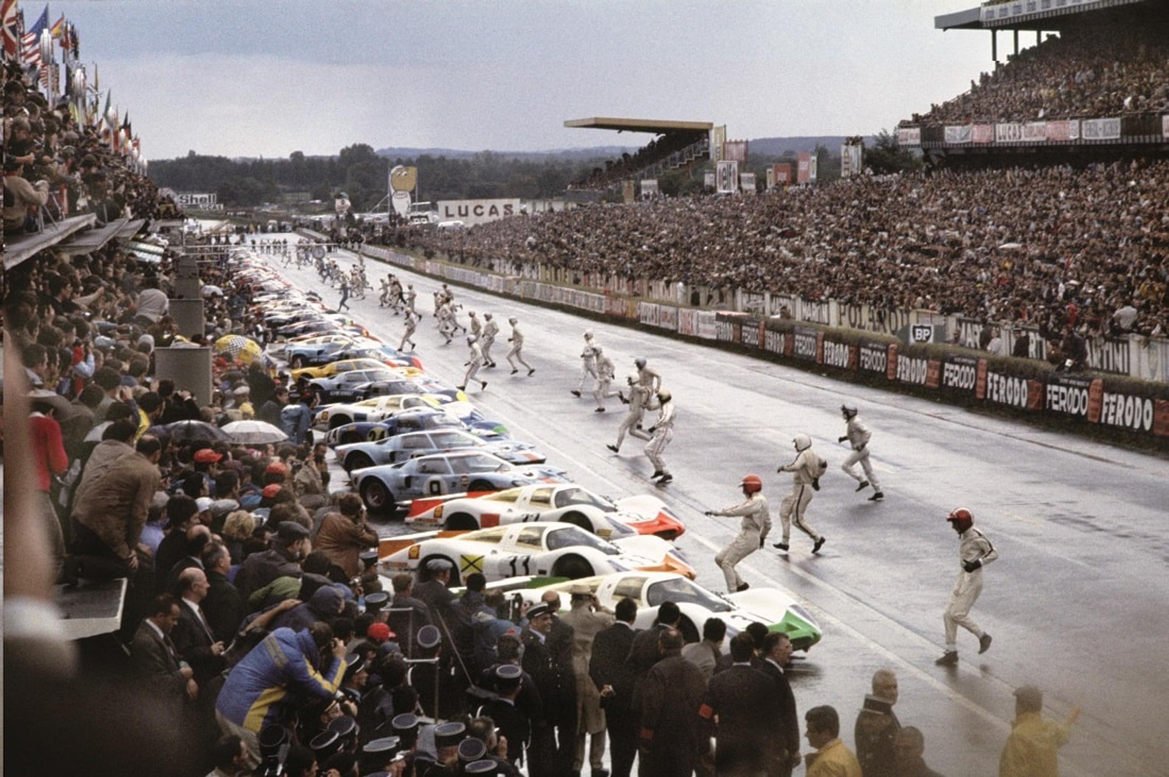 24 uur van le Mans vliegende start jaren 60