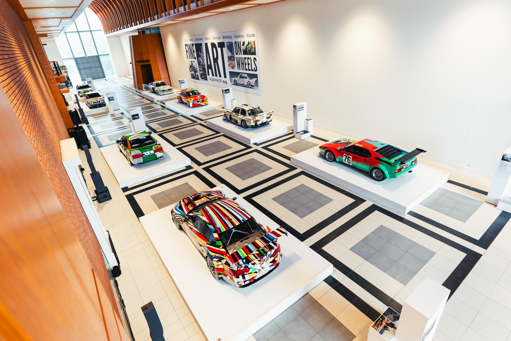 Nuova: BMW Art Car di Robert Rauschenberg