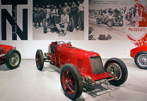 Le musee Louwman se presente a Retro Classics