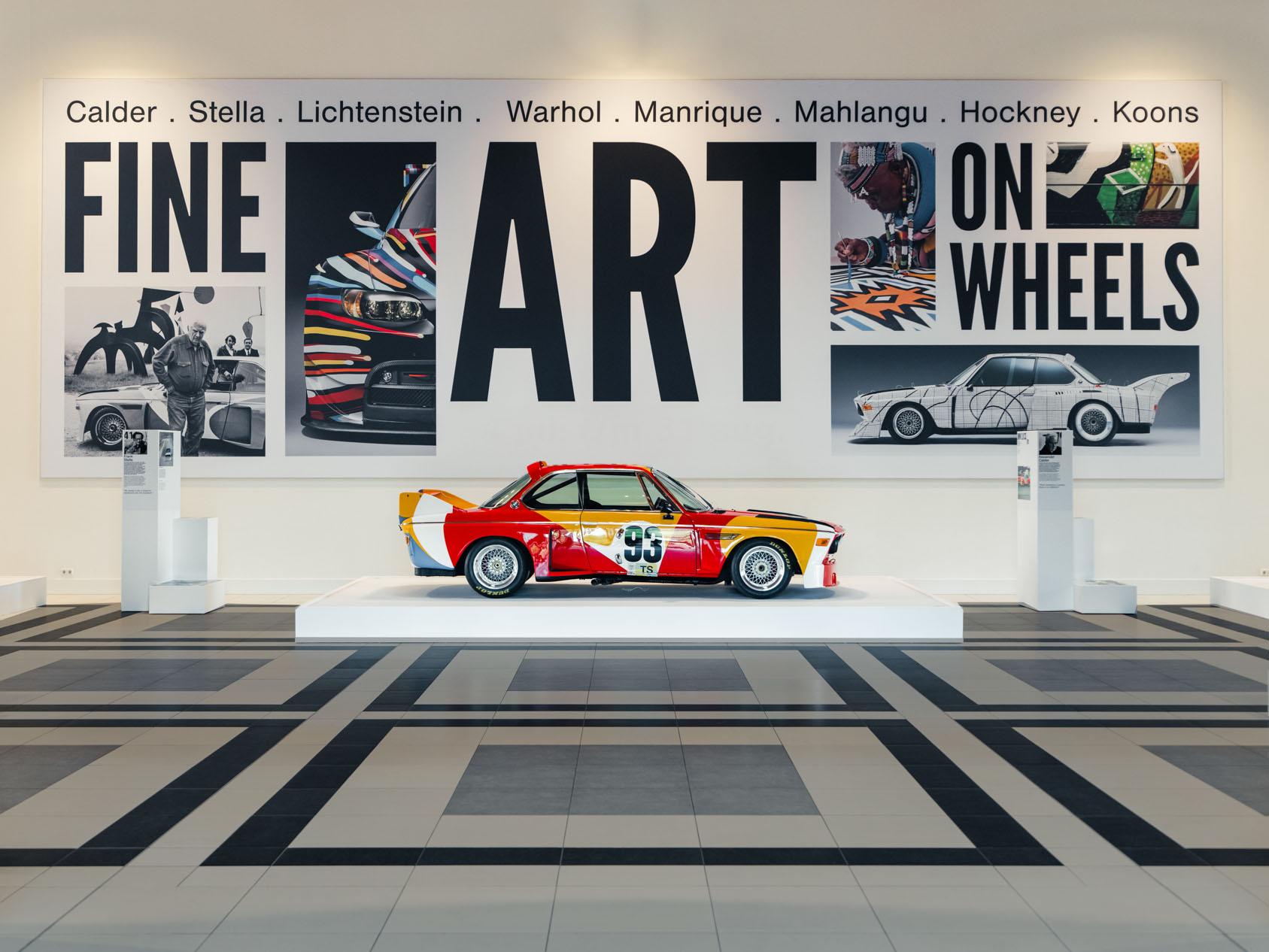 Exposicao fine art on wheels no museu louwman