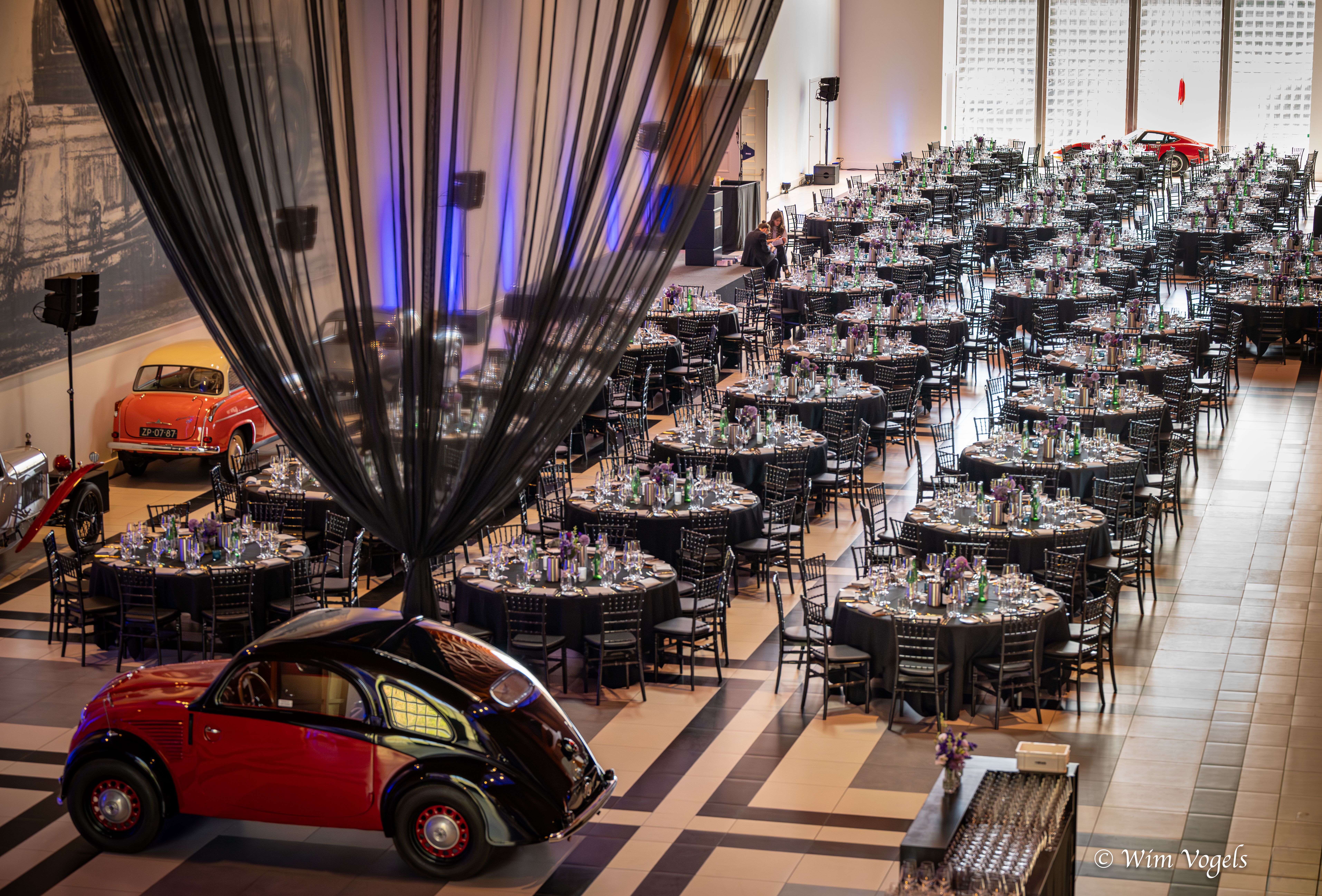 ESA 50 jaar gala diner in het Louwman Museum 