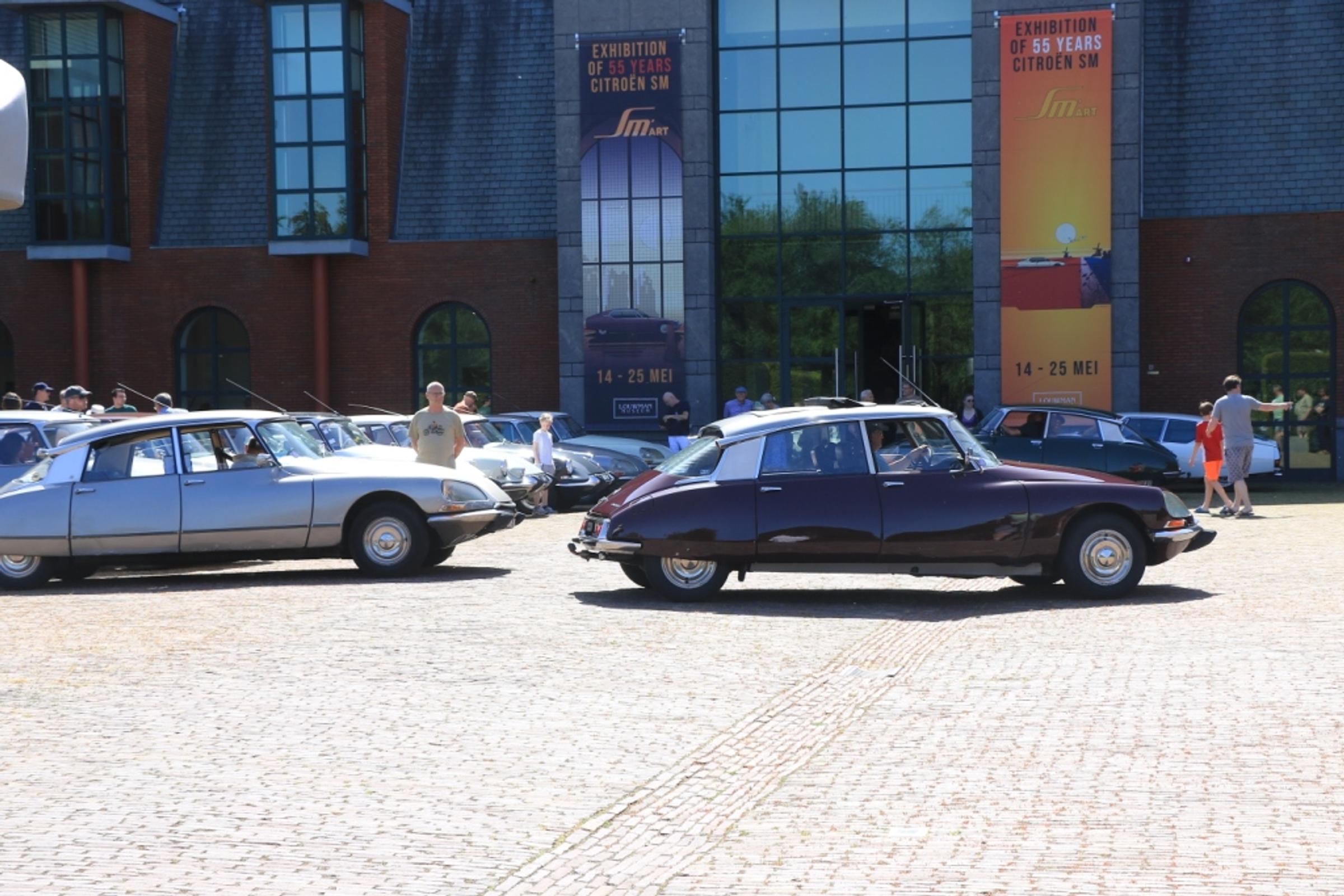Citroën SM clubdag 2026 in het louwman museum
