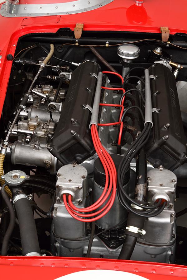 Die Geschichte eines Rennwagens, des Ferrari 750 Monza