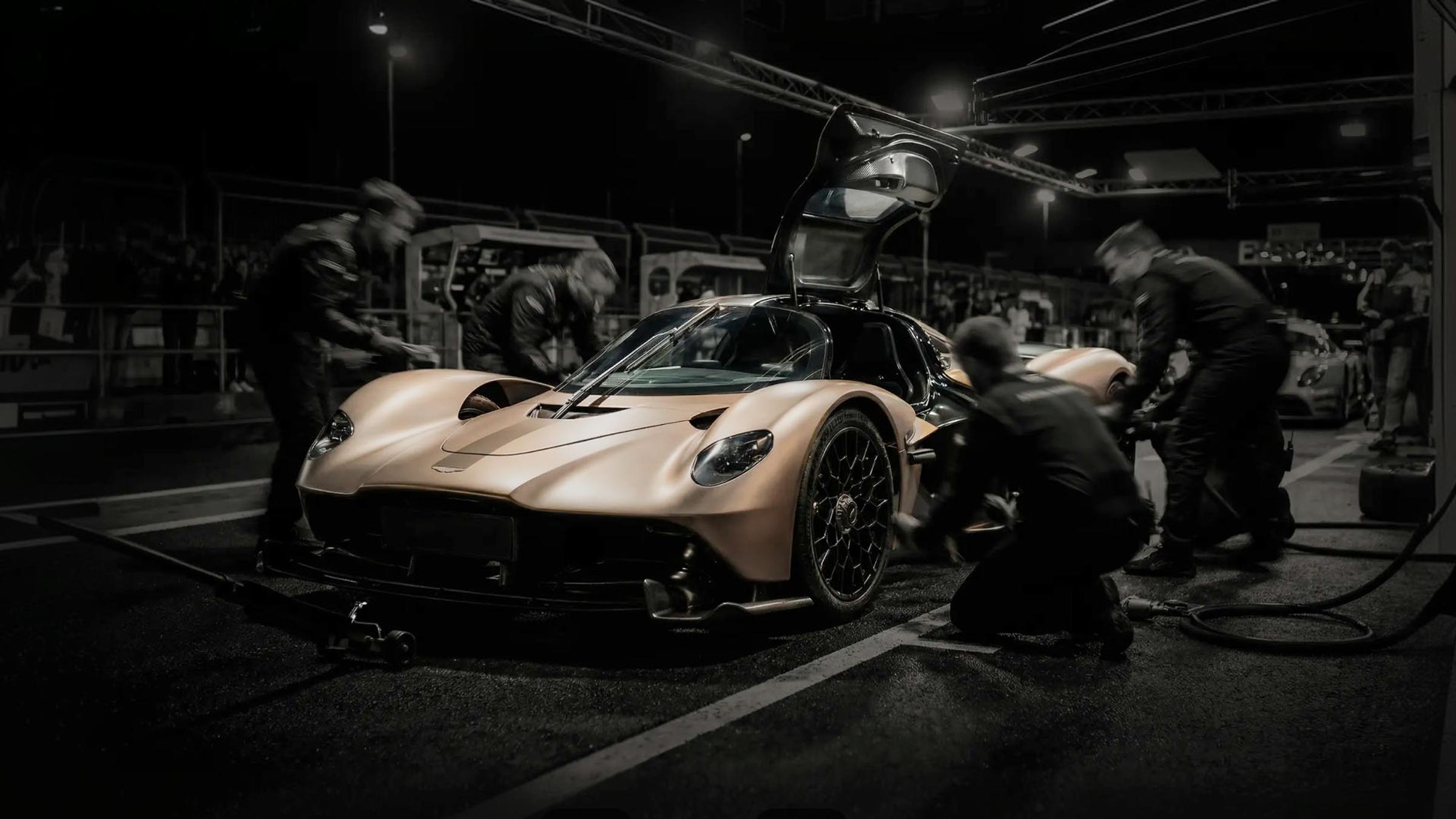 Aston Martin Valkyrie in de Pitstop van 3 tot en met 30 maart