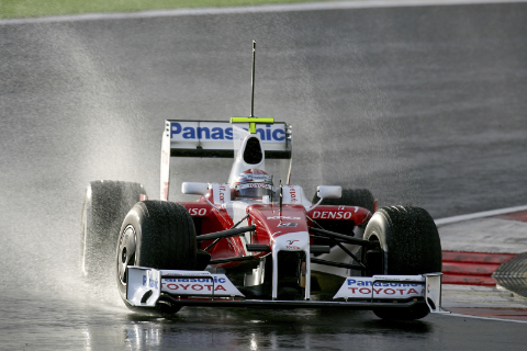 Jarno Trulli in de toyota TF109