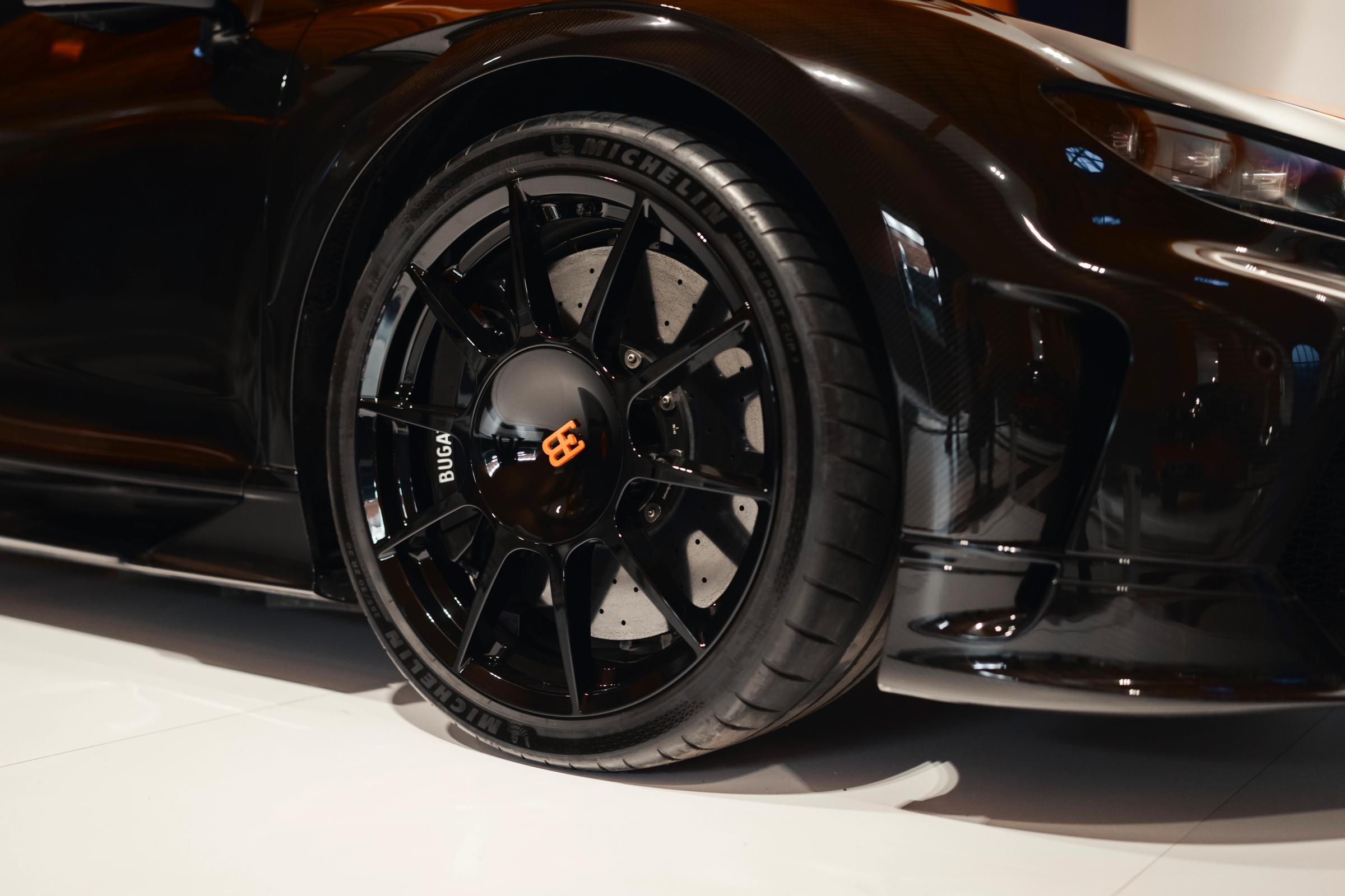 Bugatti Chiron Super Sport 300+
