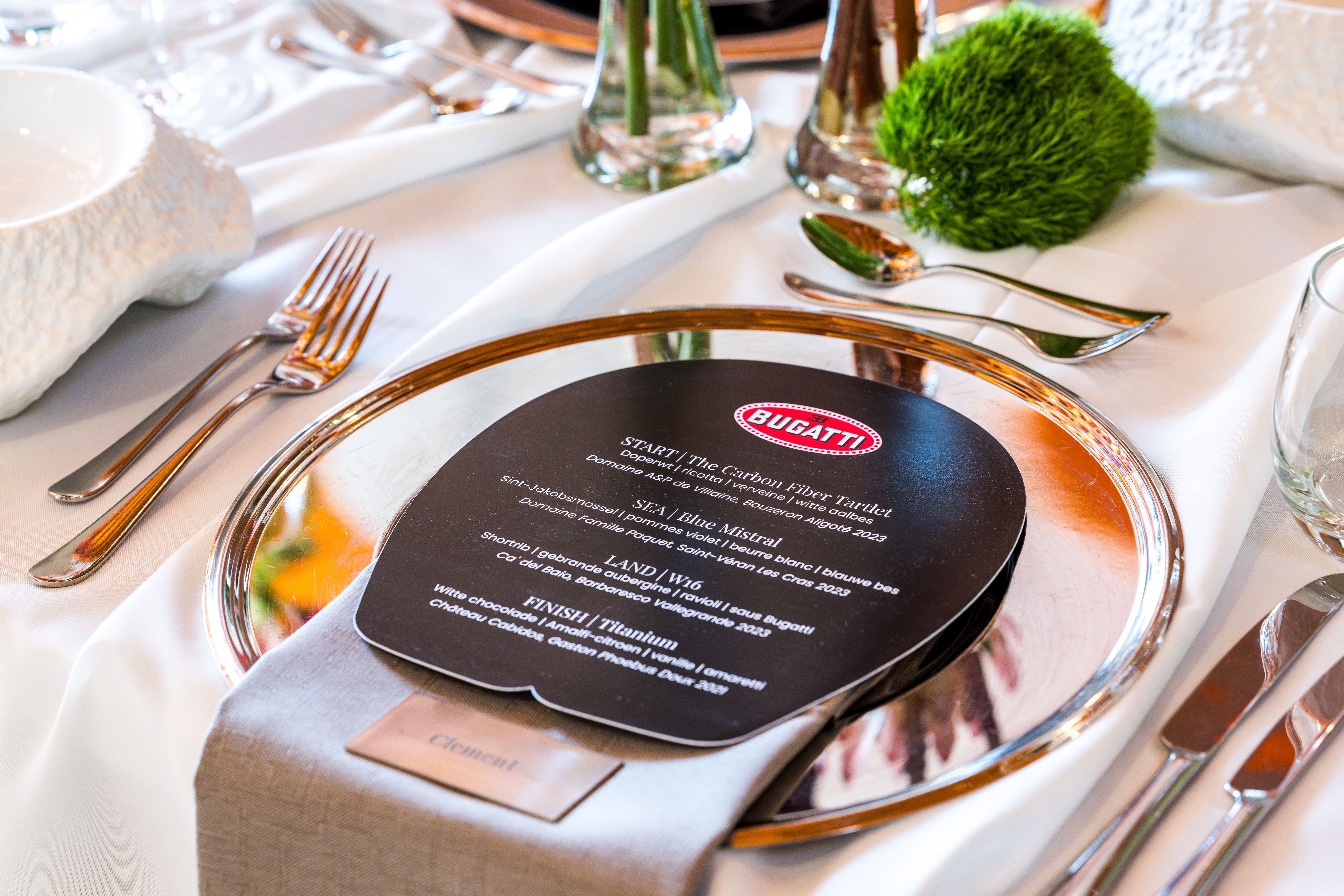 Bugatti relatie diner in het louwman museum