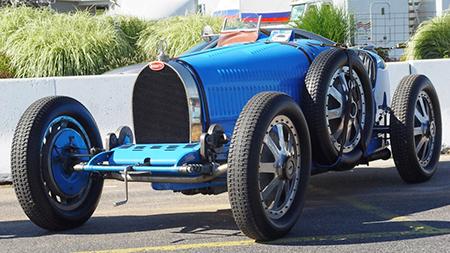 Bugatti versus Ferrari, contrasts and similarities