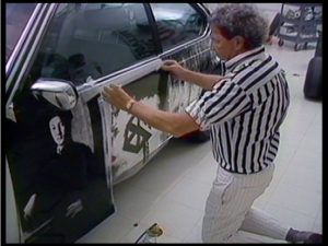 Nieuw: BMW Art Car van Robert Rauschenberg