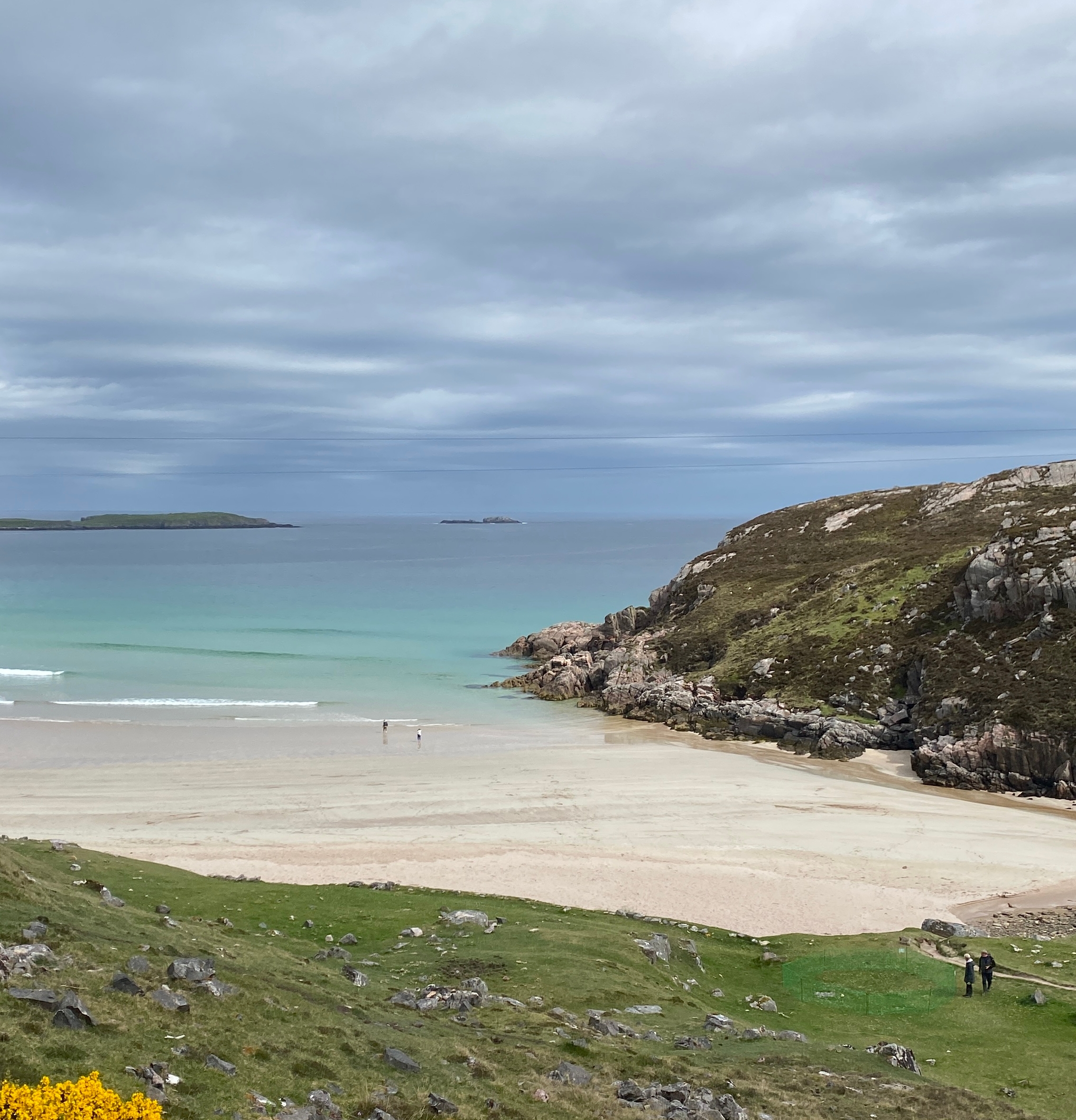 A wide shot of Balnakeil beach