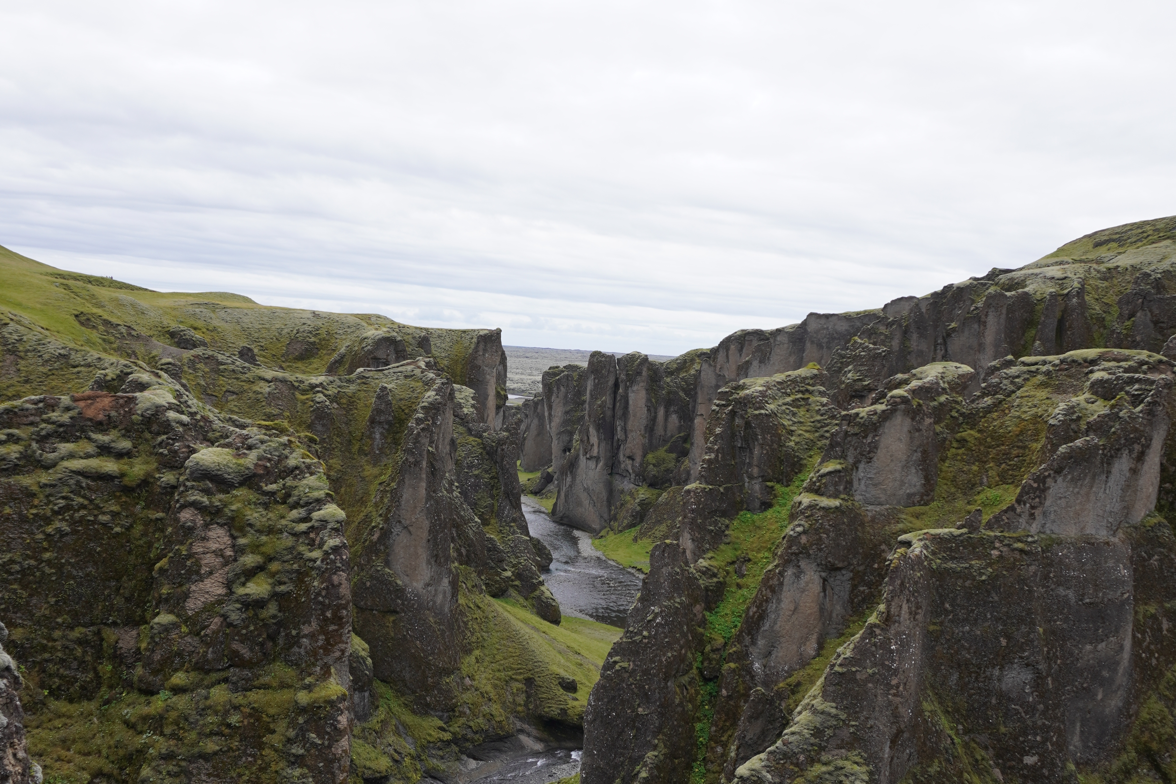 Fjadrargljufur Canyon