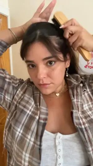 volumized ponytail hairstyle