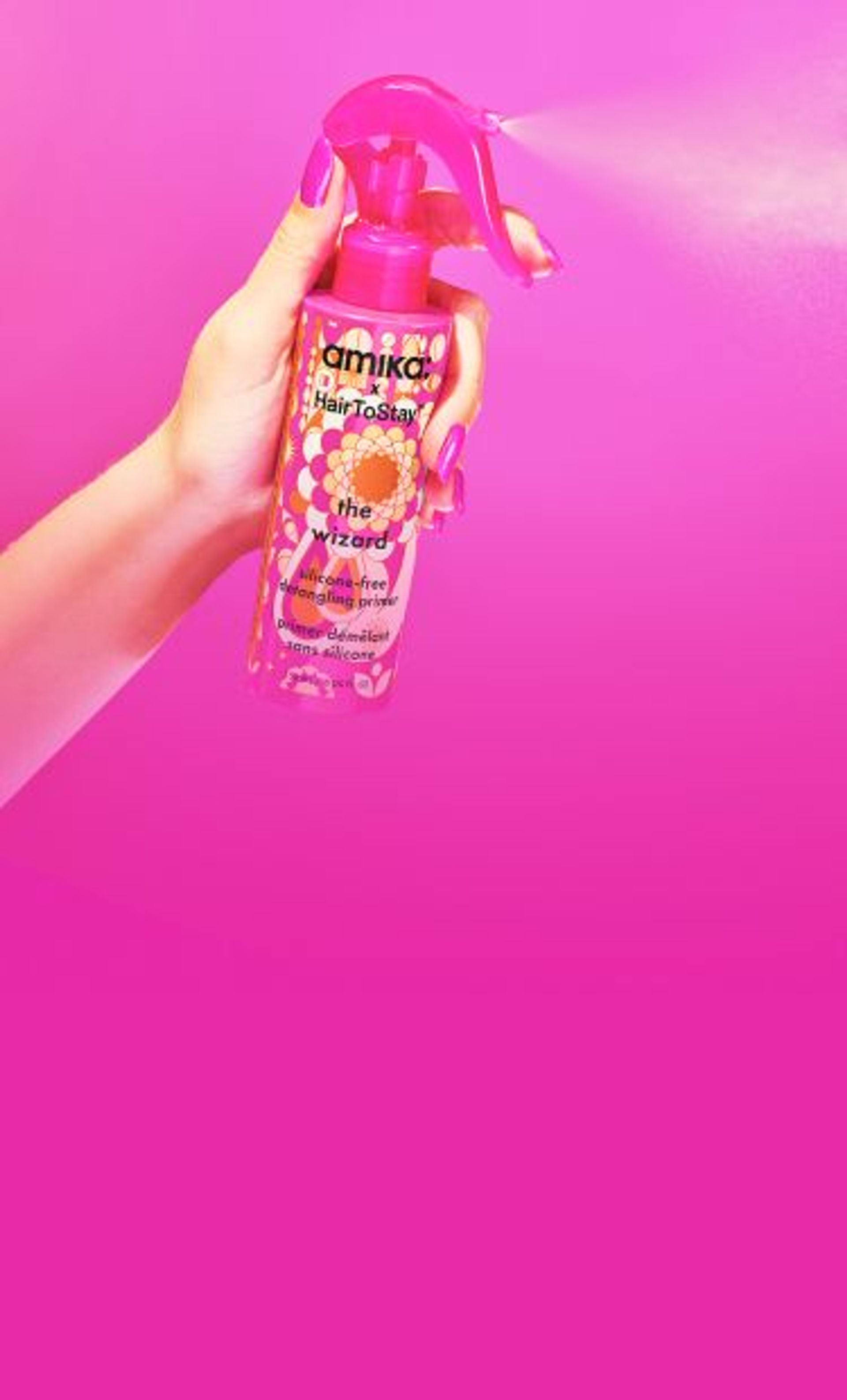 amika x HairToStay the wizard detangling primer