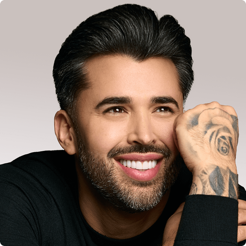 amika stylist collective member eric vaughn