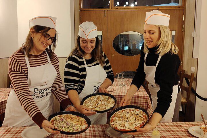 Wood-Fired Pizza Class & Gelato Walk in Trastevere, Rome — photo 2