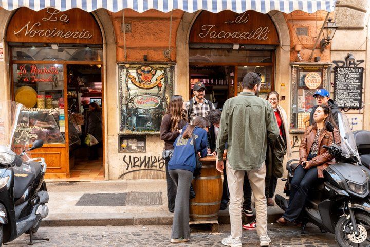 San Cosimato Market Food Walk in Trastevere, Rome — photo 4
