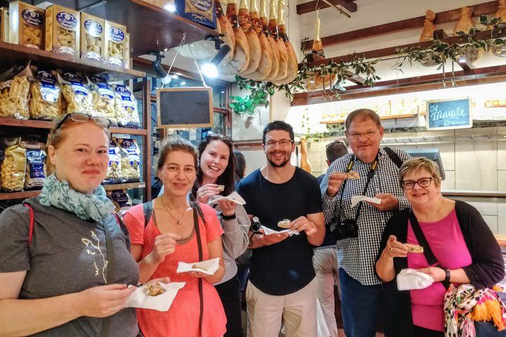 Budget Trastevere Street Food Walk, Smaller Group