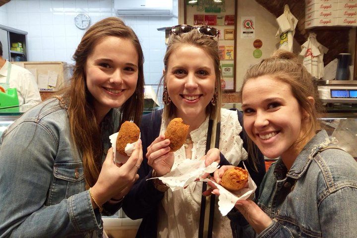 Tiber Island to Trastevere 10-Tasting Food Walk