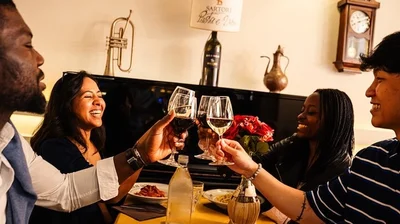 Trastevere to Piazza Navona Evening Food Walk