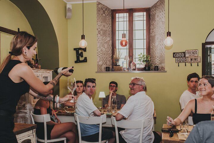 Three-Wine Trastevere Tasting with Charcuterie & Gelato, Rome — photo 1