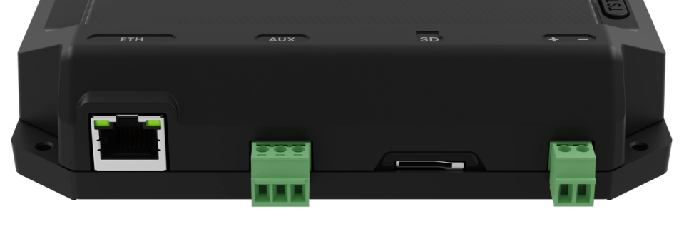 Advatek PixLite® E16-S Mk3 Pixel Controller front closeup view