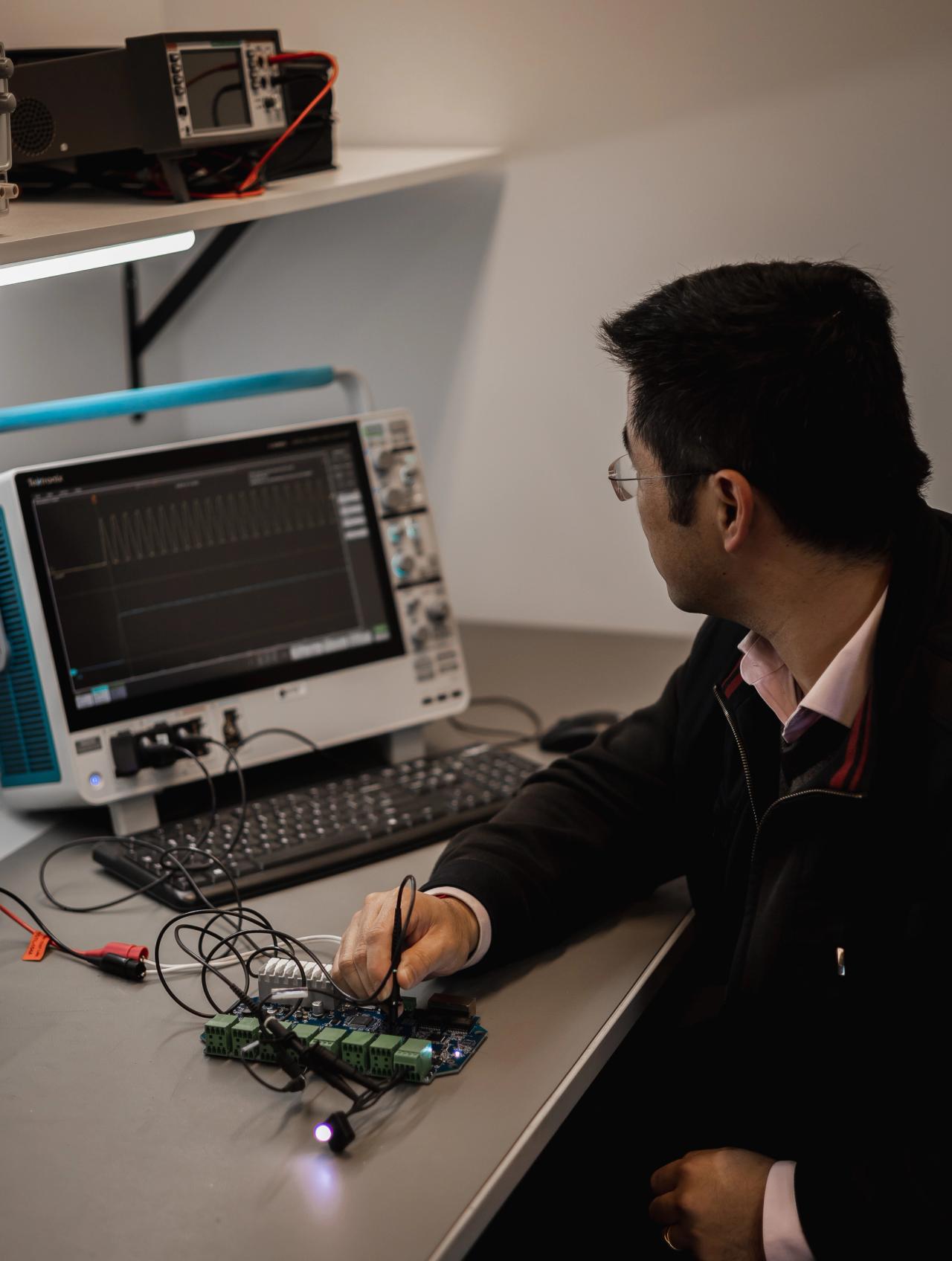Pixel protocols and testing - Advatek Lighting