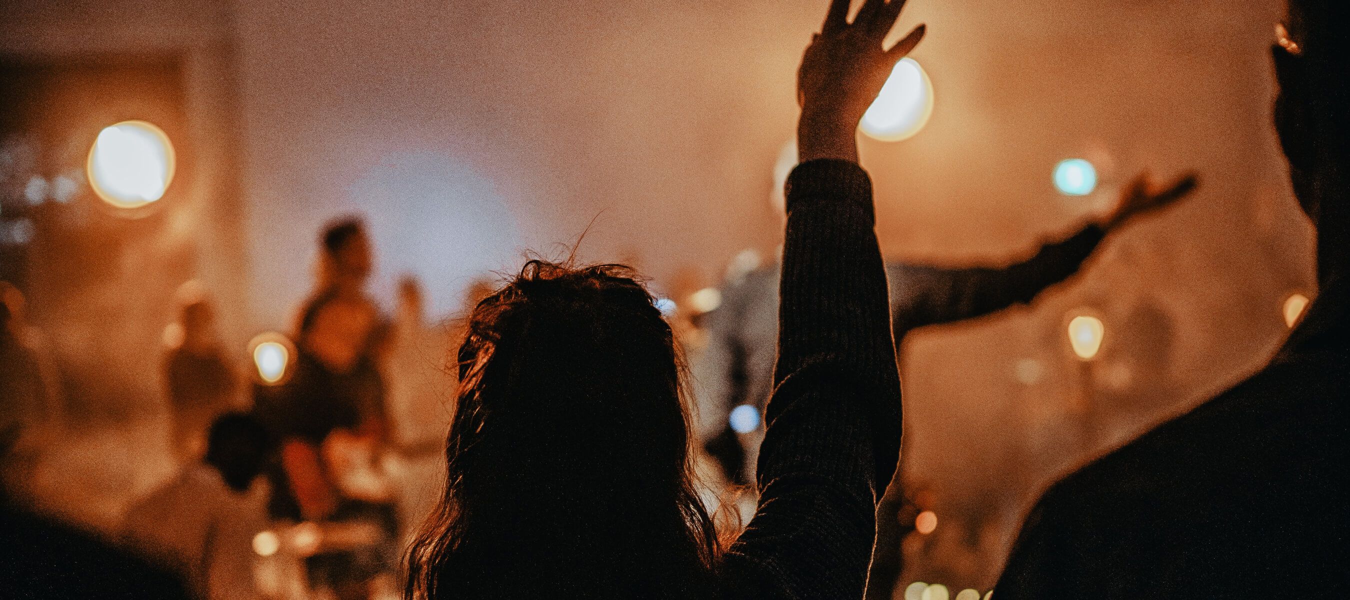 Should Christians Abstain From Clapping and Shouting During Worship ...