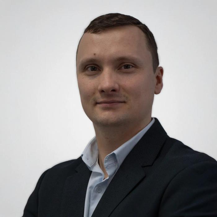 Dmytro Snisarenko