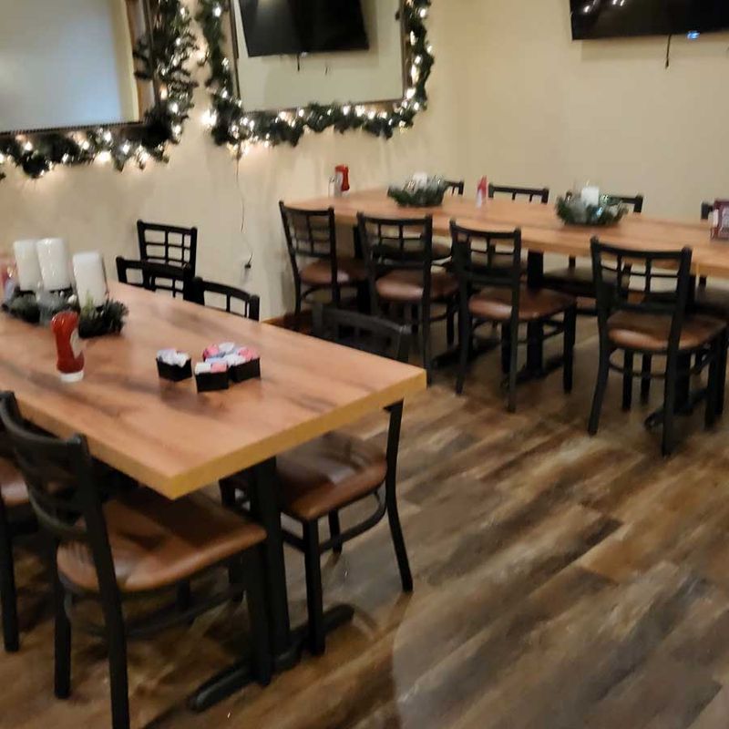 Dee Jay's BBQ Ribs & Grille