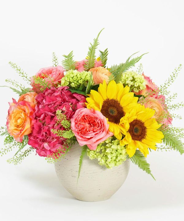 Portfolio image for Robertson's Flowers and Events