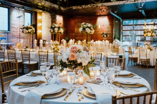 Portfolio image for Weddings With A Twist, LLC