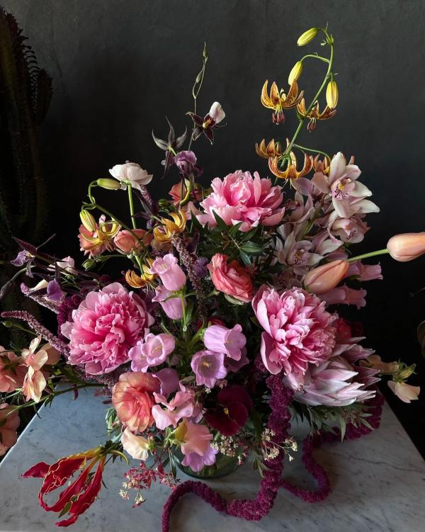 Portfolio image for Colibri Flowers