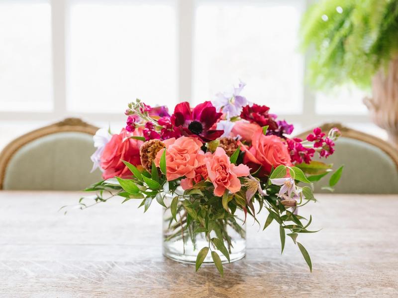 Tourterelle Floral Design