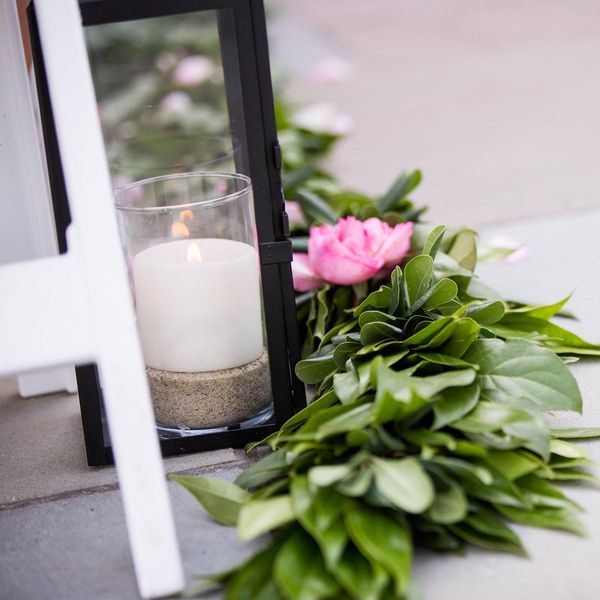 Portfolio image for Jardiniere Flowers