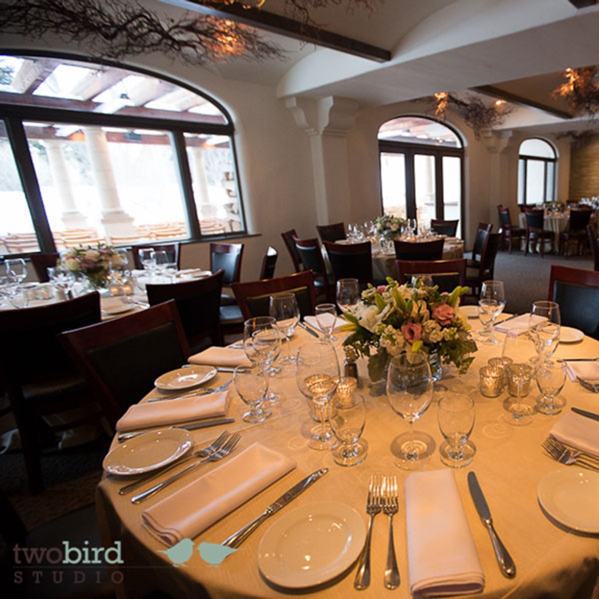 Knob Hill Inn