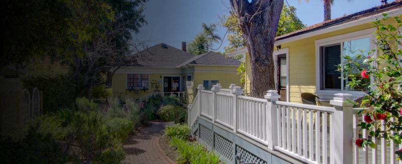 Secret Garden Inn and Cottages
