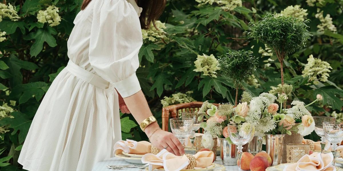Favour Linens