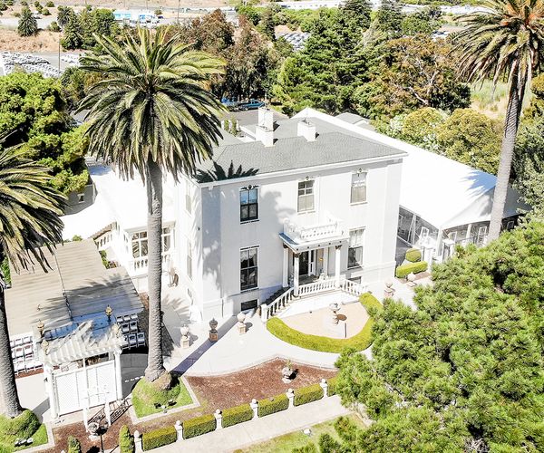 Gallery image for Jefferson Street Mansion