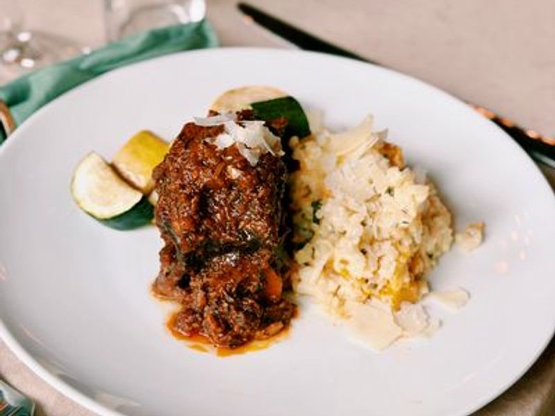 Hank's Catering