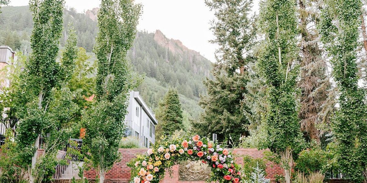 Betsi Ewing Weddings